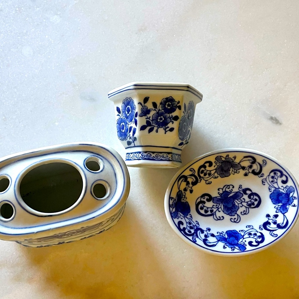 Chinoiserie Bathroom Set